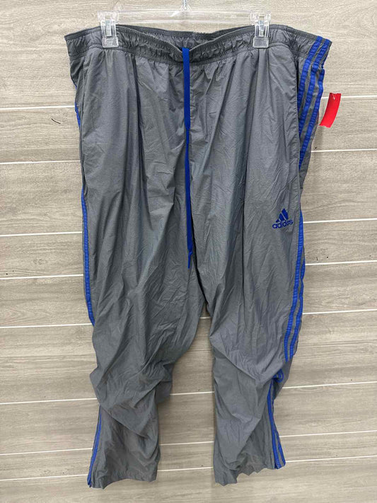 Adidas Size 40/42 Men Mens Pants