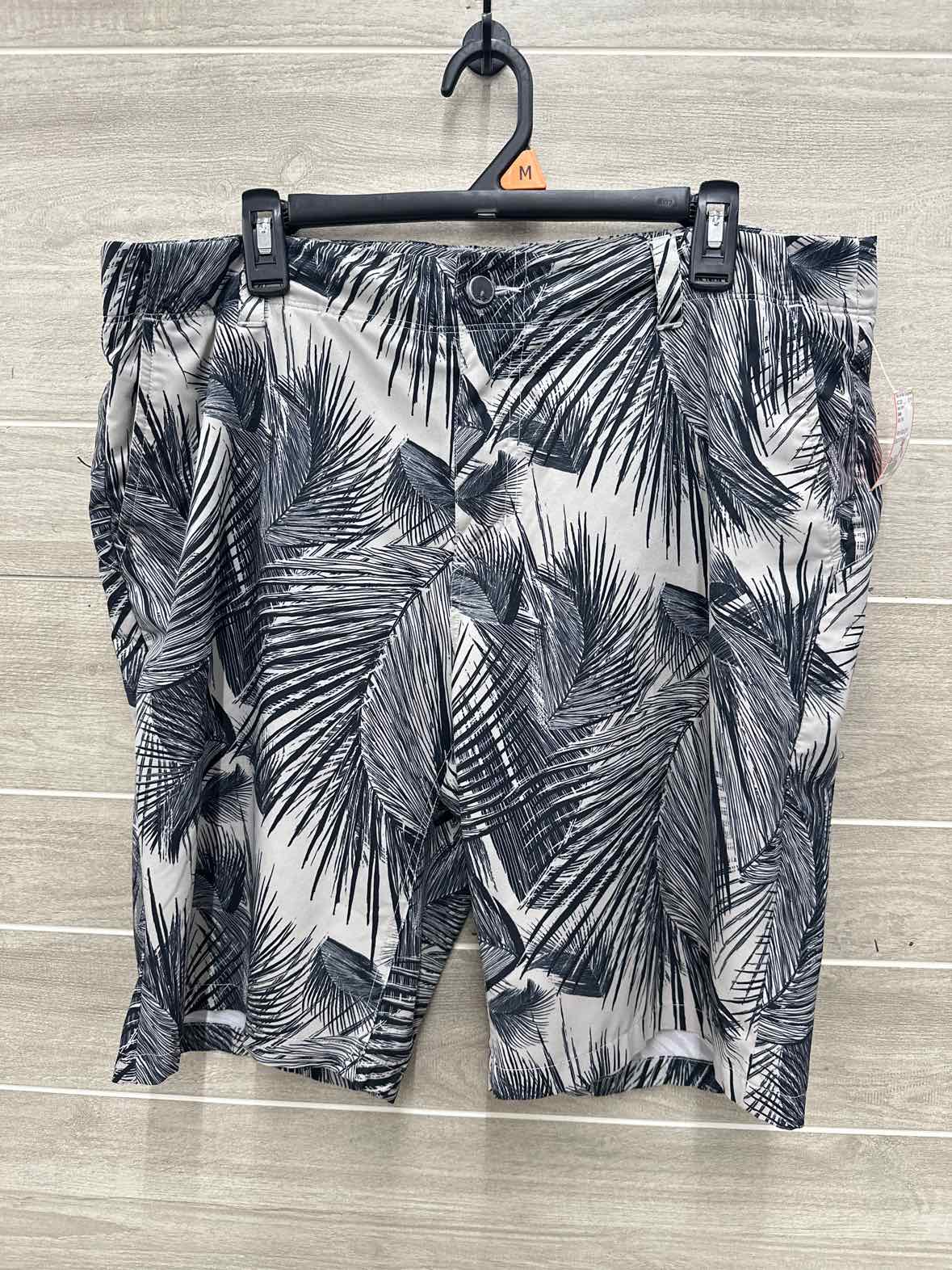 Oakley Size 36 Men Mens Shorts