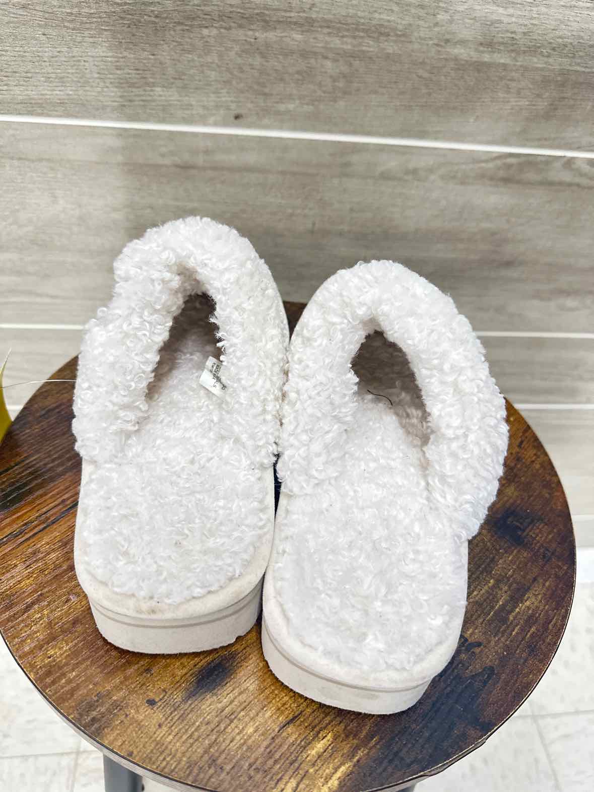 Ariat US Shoe Size 6 Silver Womens Slippers