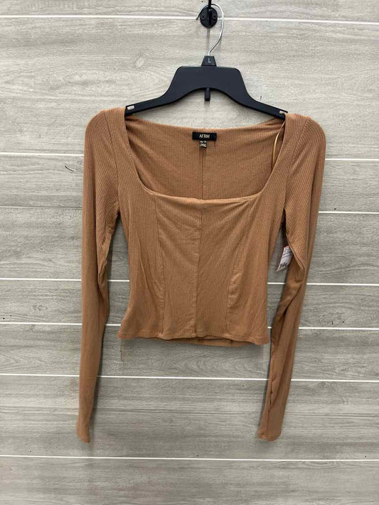 Size XS Brown Junior Shirt