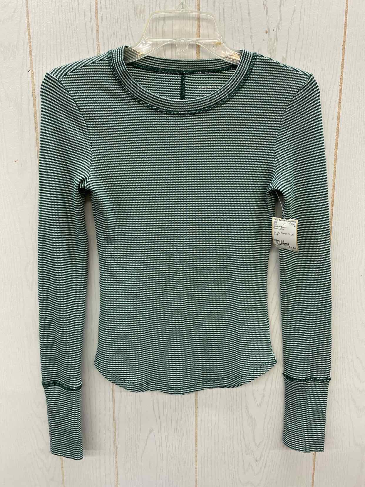 American Eagle Green Junior Size XS Shirt