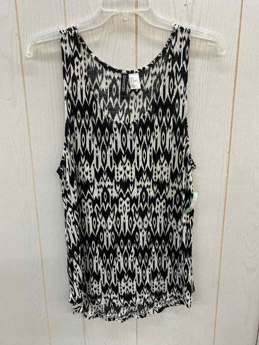 Divided Black Womens Size M Tank Top