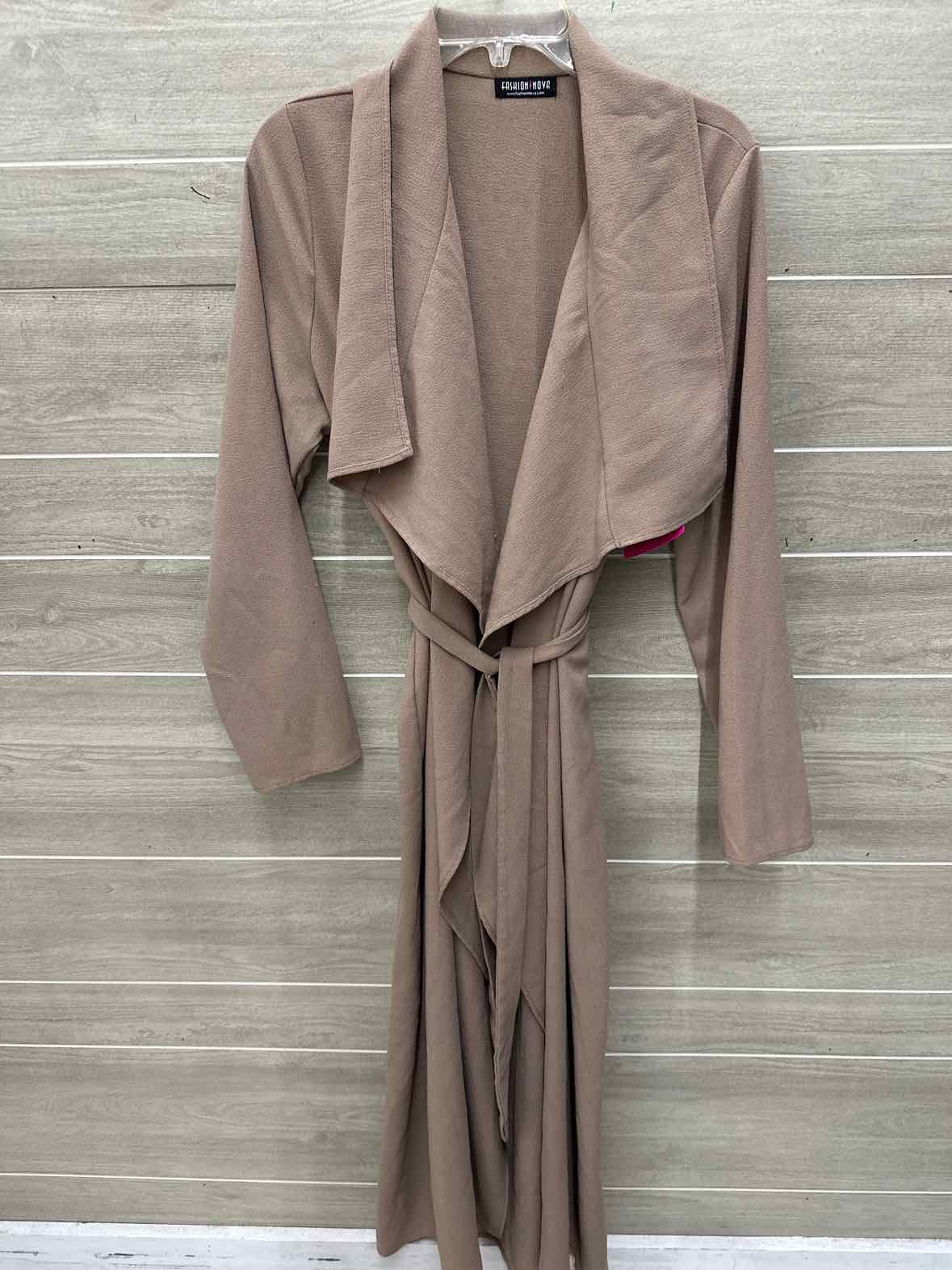 Fashion Nova Size L Tan Womens Sweater