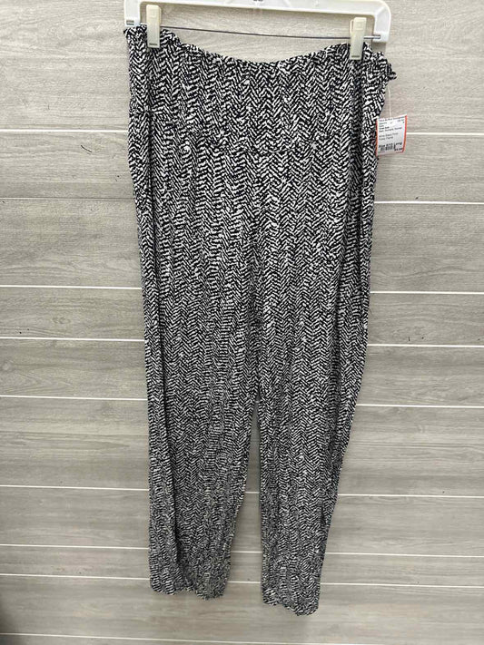 Three Dots Size 8/10 Long Black Womens Pants
