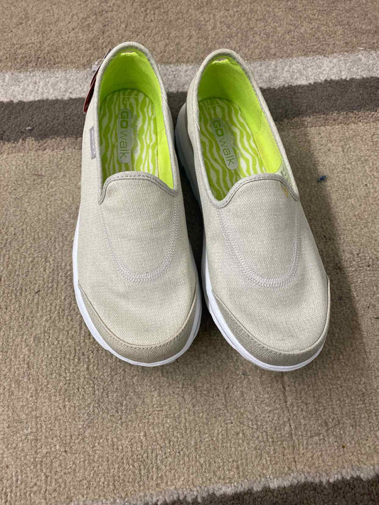 Skechers Tan Womens Size 7 Shoes/Footwear