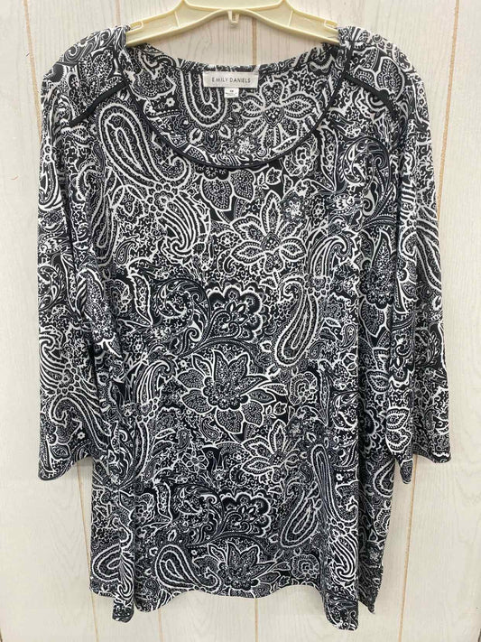 Emily Daniels Black Womens Size 1X Shirt