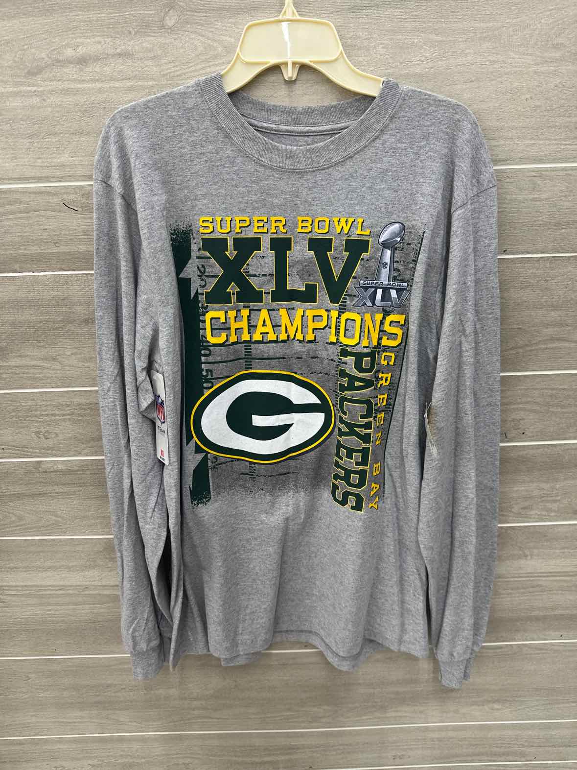 NFL Size L Mens T-shirt