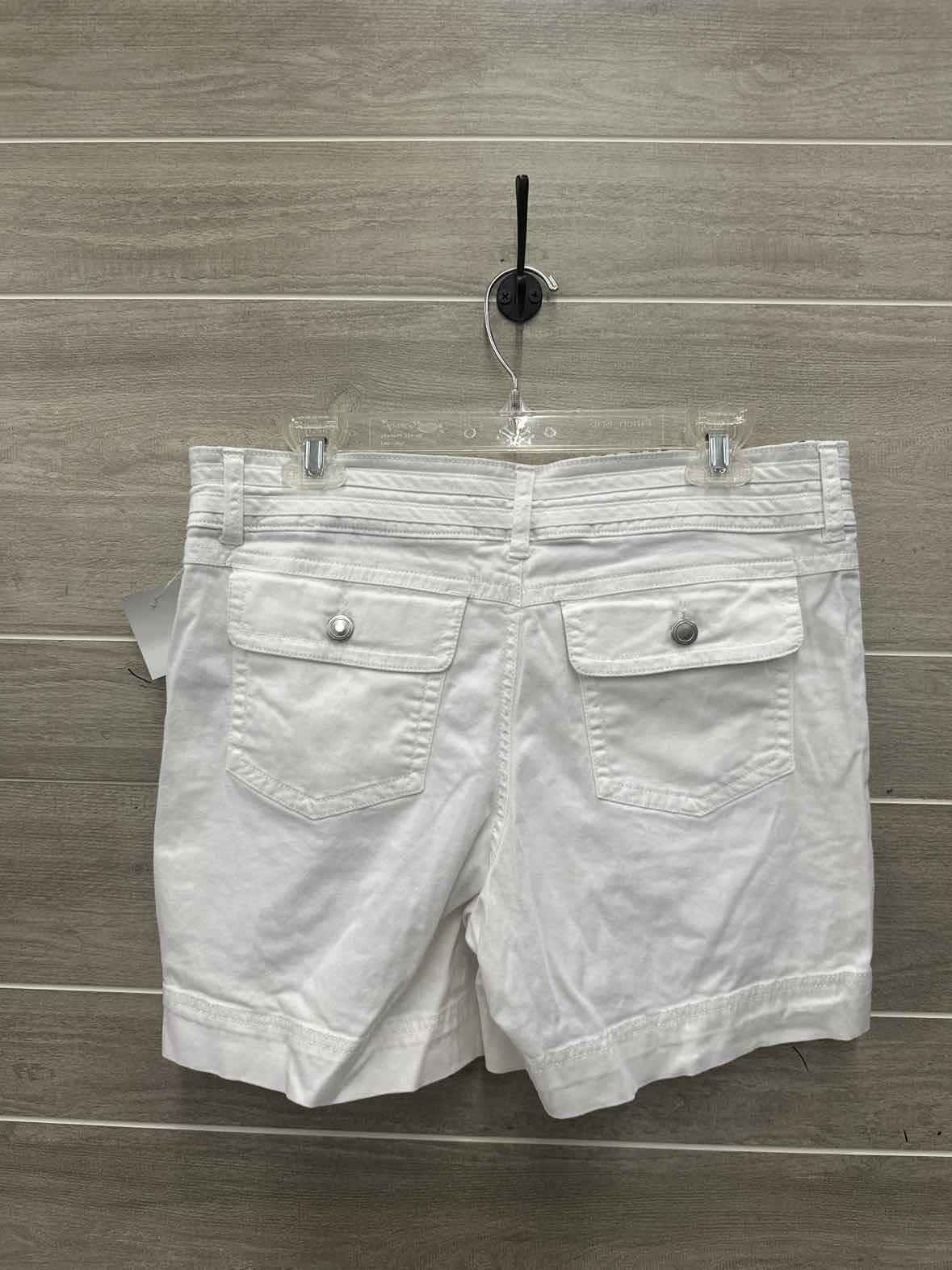 Size 8 White Womens Shorts
