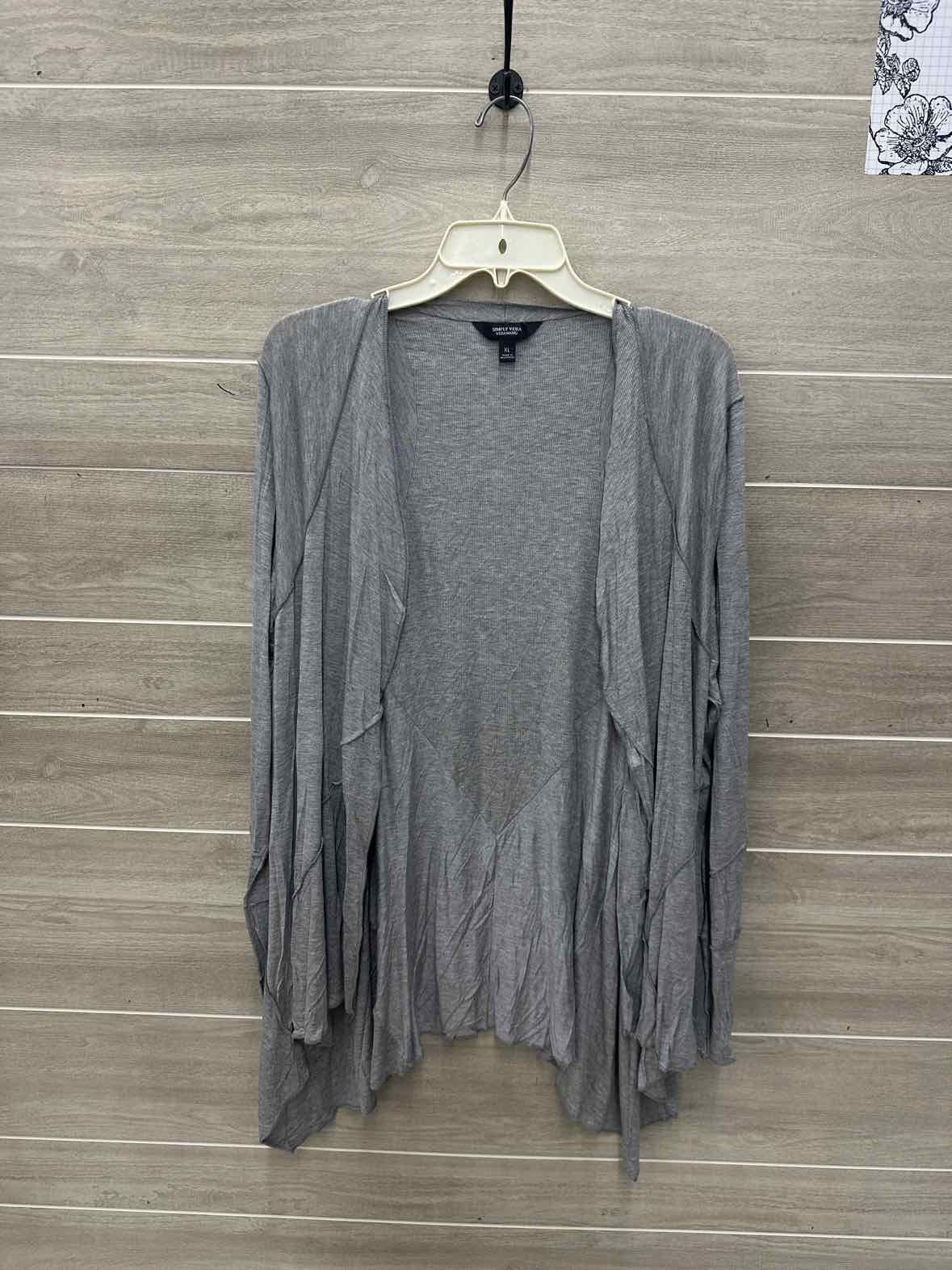 Simply Vera Size L Gray Womens Shirt
