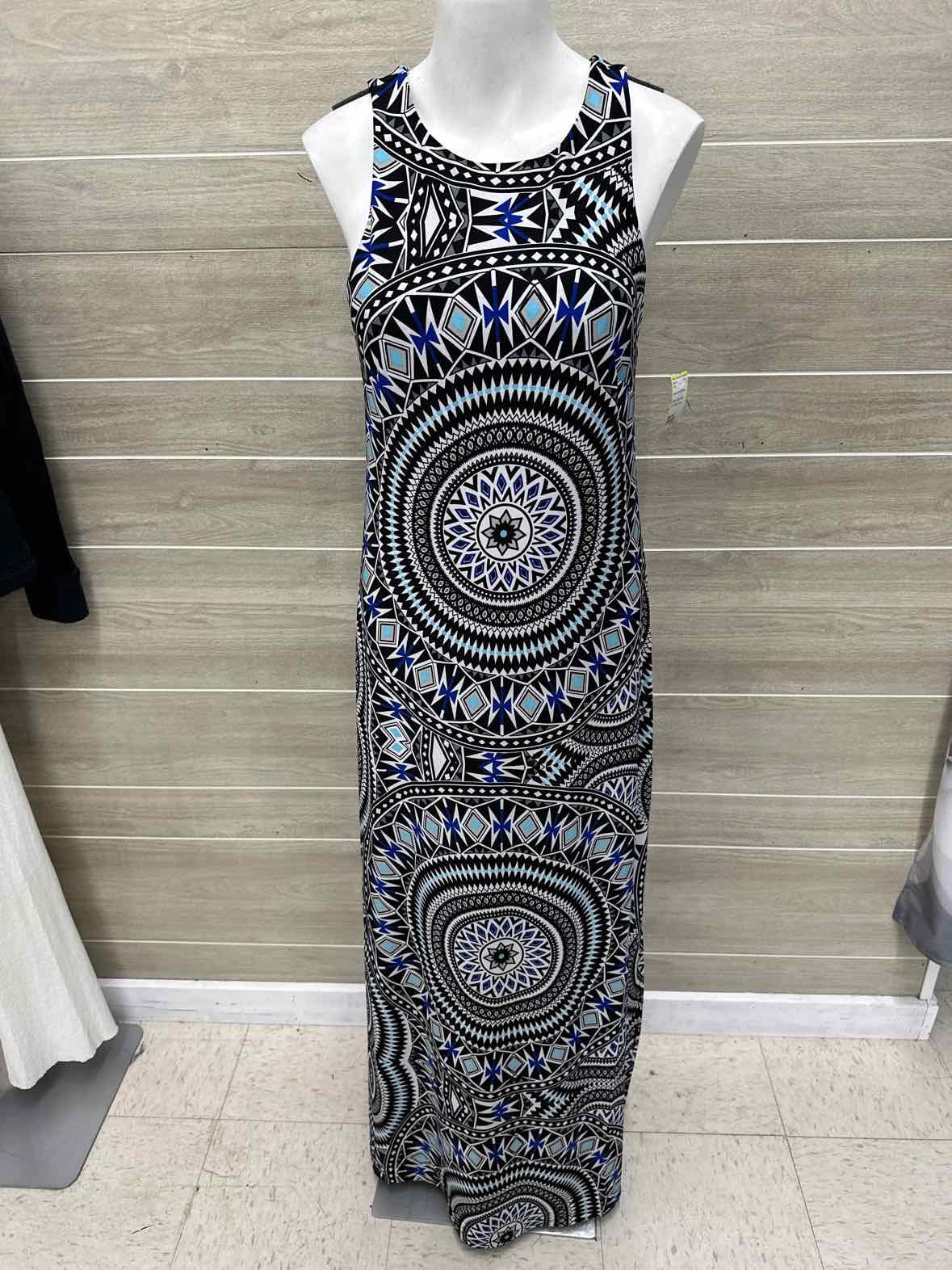 Size 6/8 Black Womens Dress