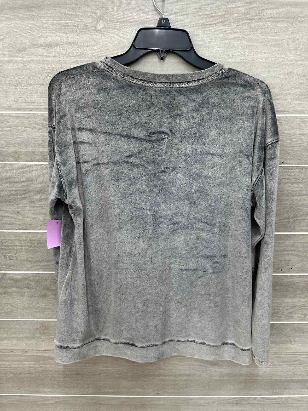 Gray Womens Size M Shirt