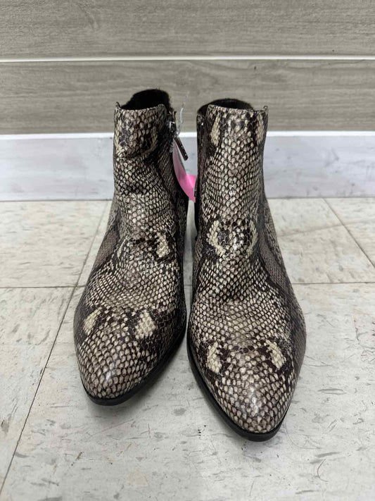 UNISA US Shoe Size 11 Tan Womens Boots