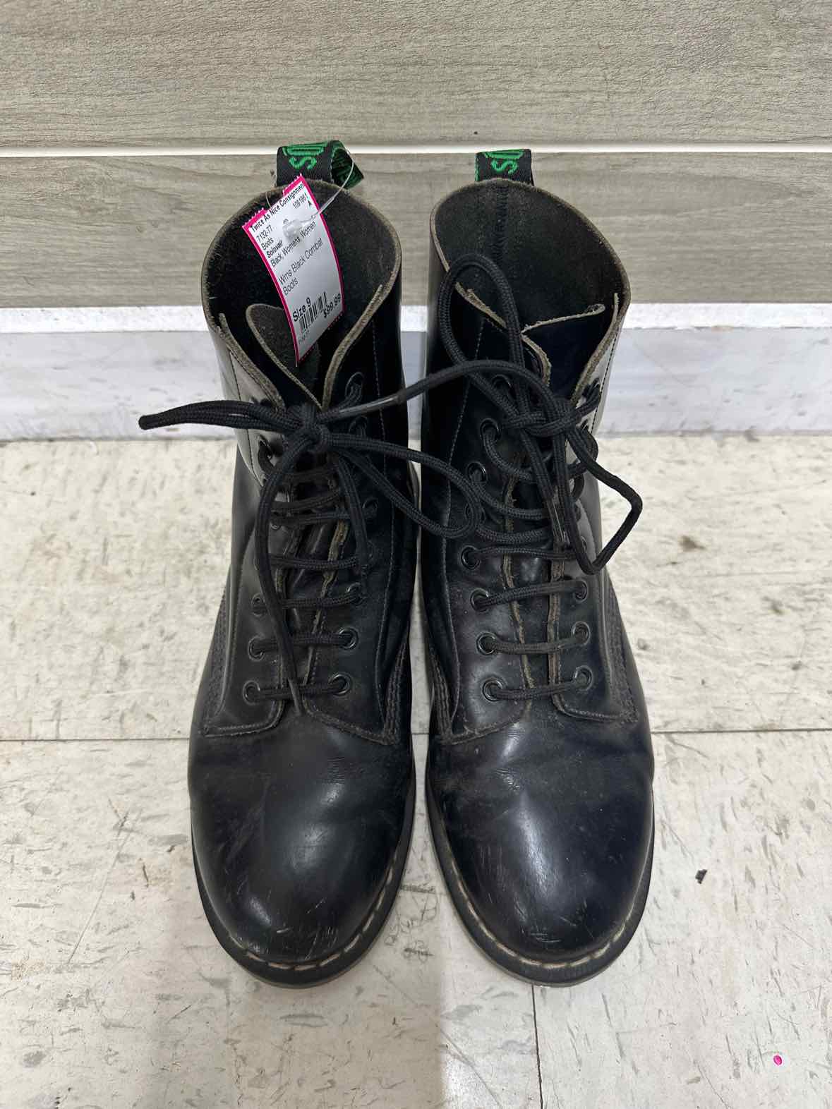 Solovair US Shoe Size 9 Black Womens Boots