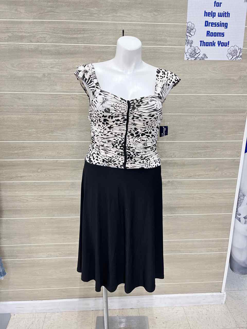 Size 10/12 Black Womens Dress