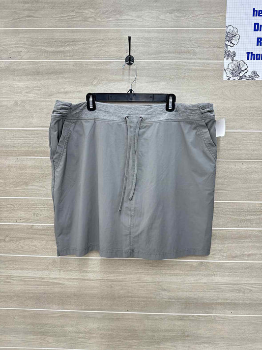 Duluth Gray Womens Women Size 20W Skirt