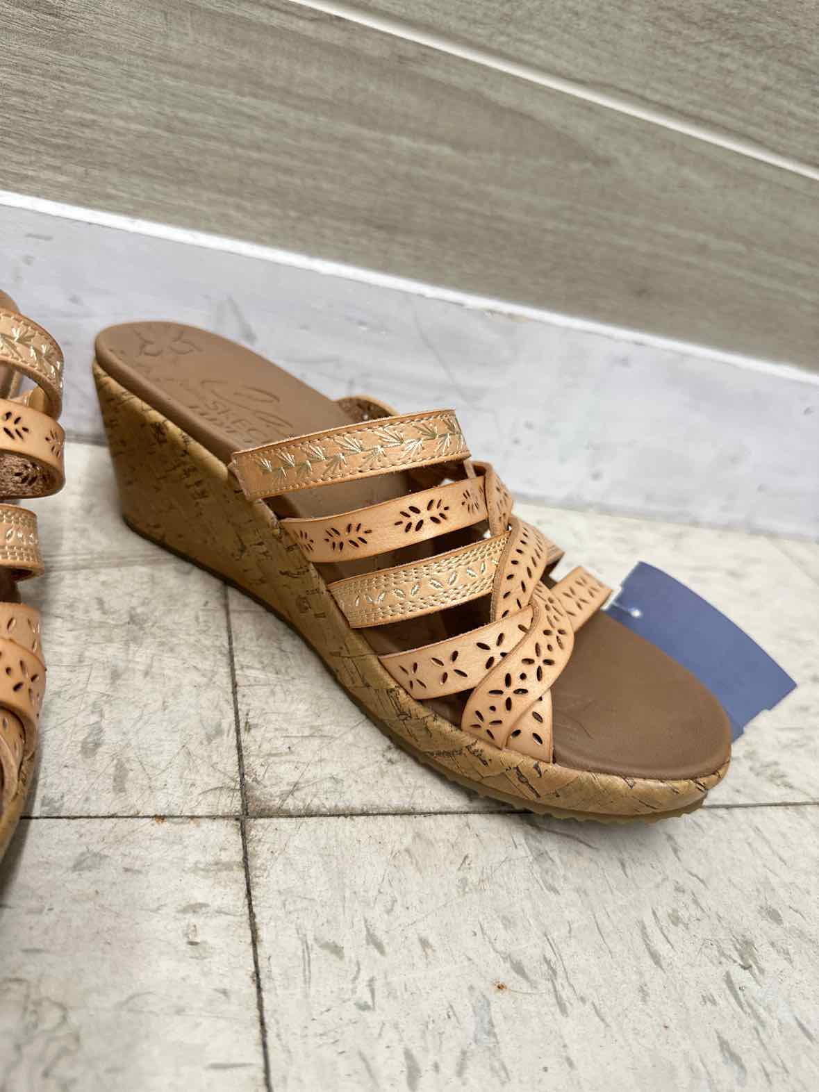 Skechers US Shoe Size 6.5 Tan Womens Sandals