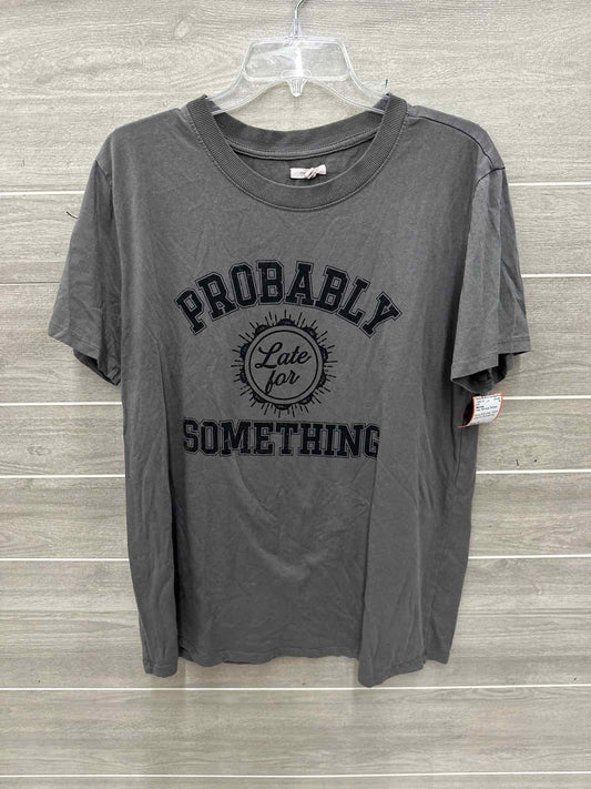 Maurices Size M Gray Womens Shirt