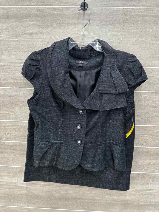 IZ Byer Gray Womens Size 10/12 Skirt Set