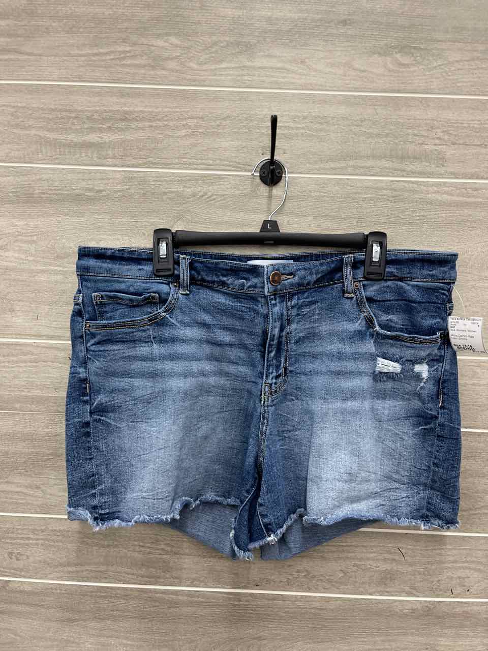 BKE Size 14/16 Blue Womens Shorts