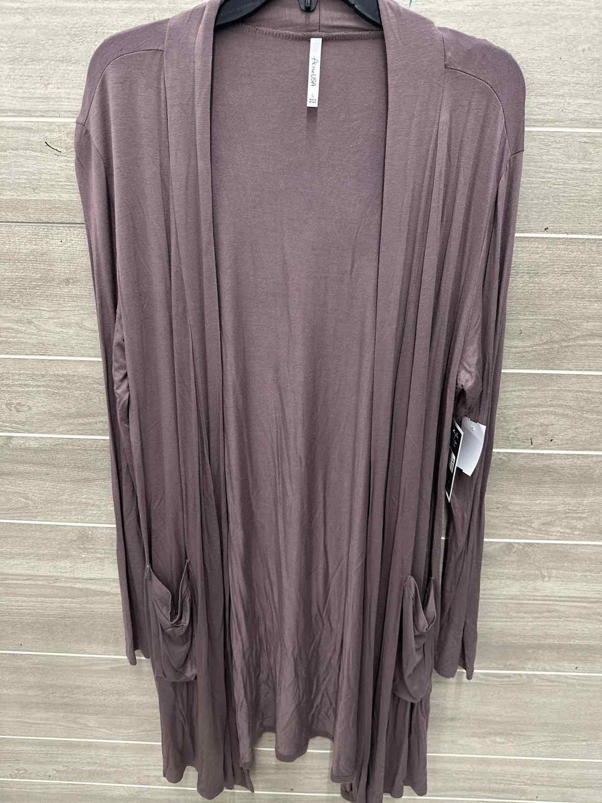 Active USA Size L Brown Womens Shirt