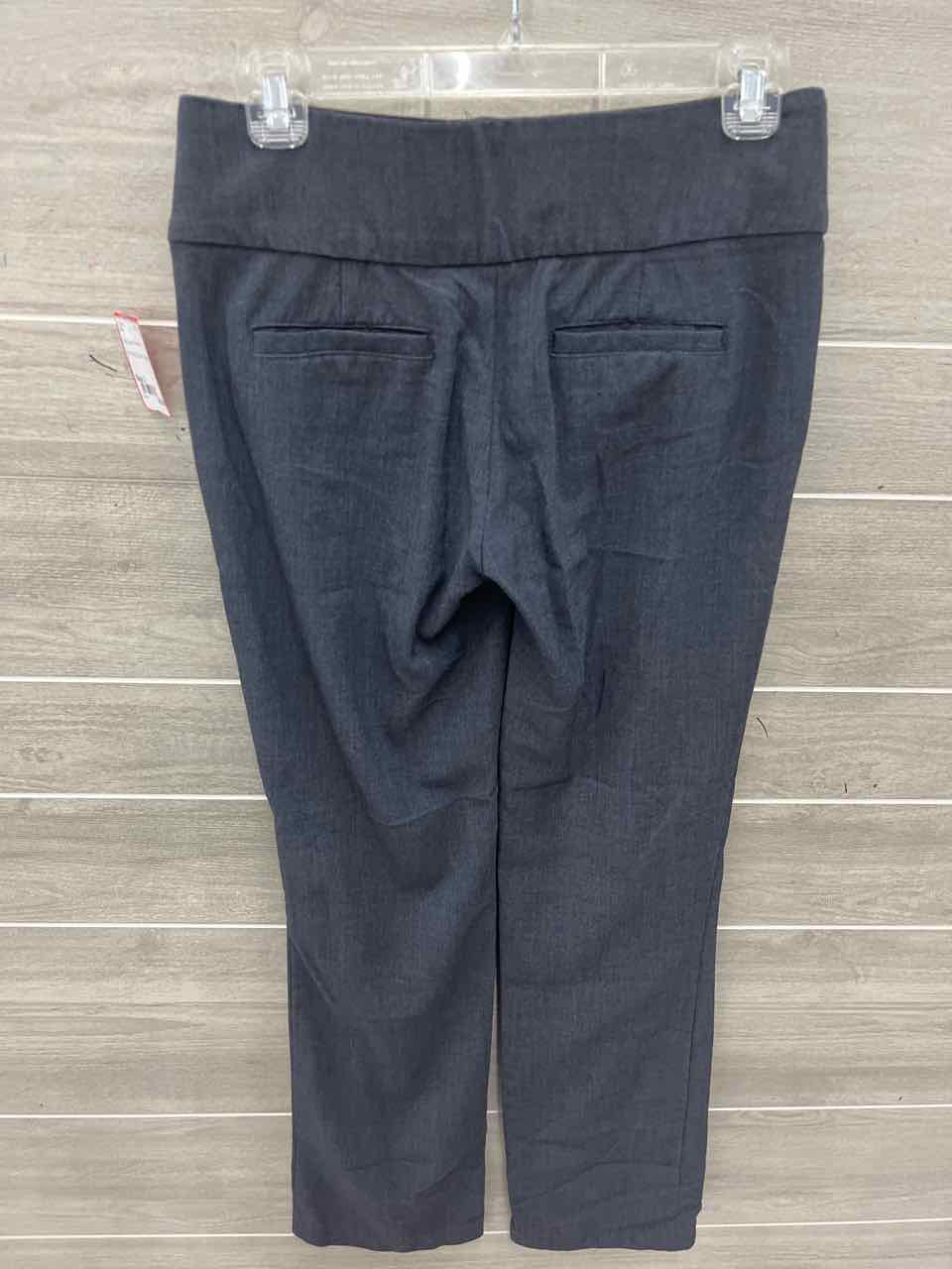 Size 3 Gray Junior Pants