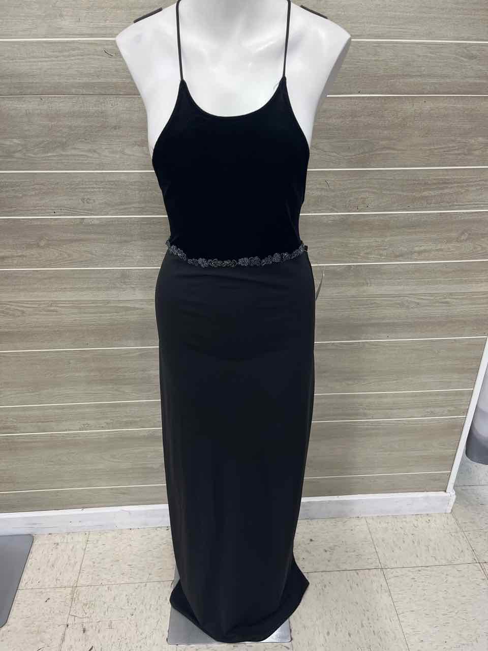 Size S/M Black Womens Dress