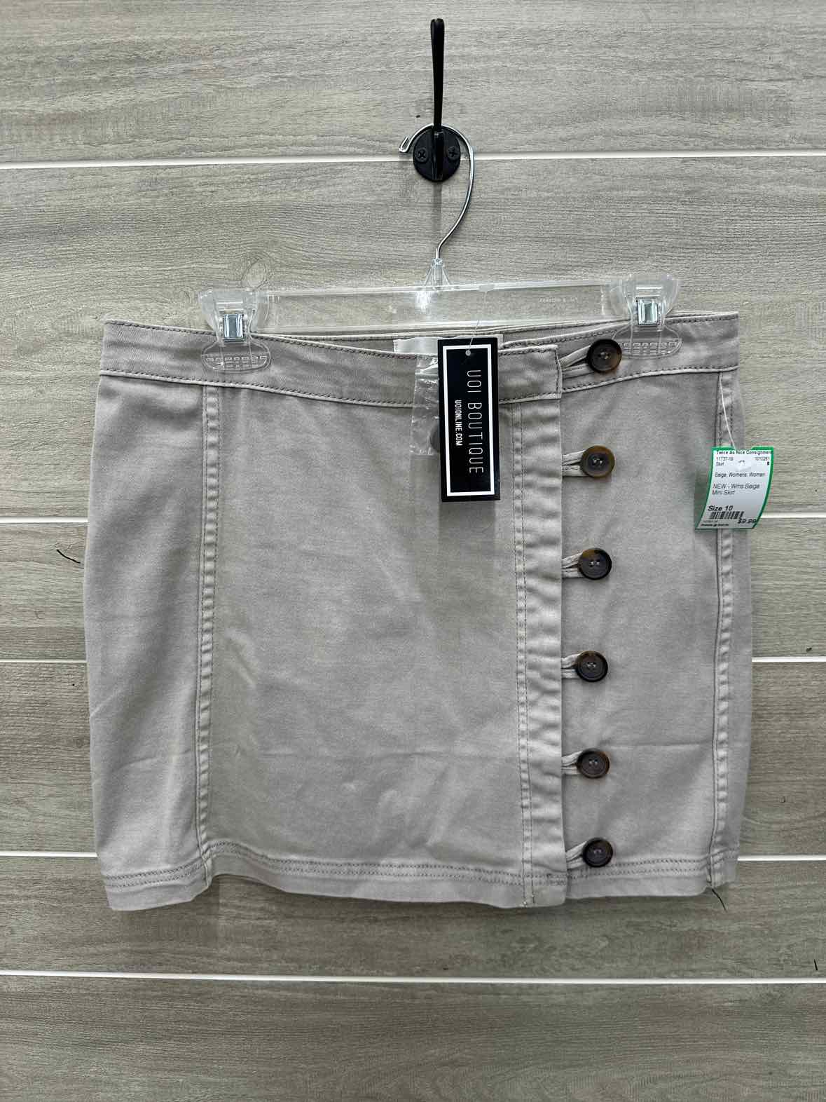 Size 10 Beige Womens Skirt