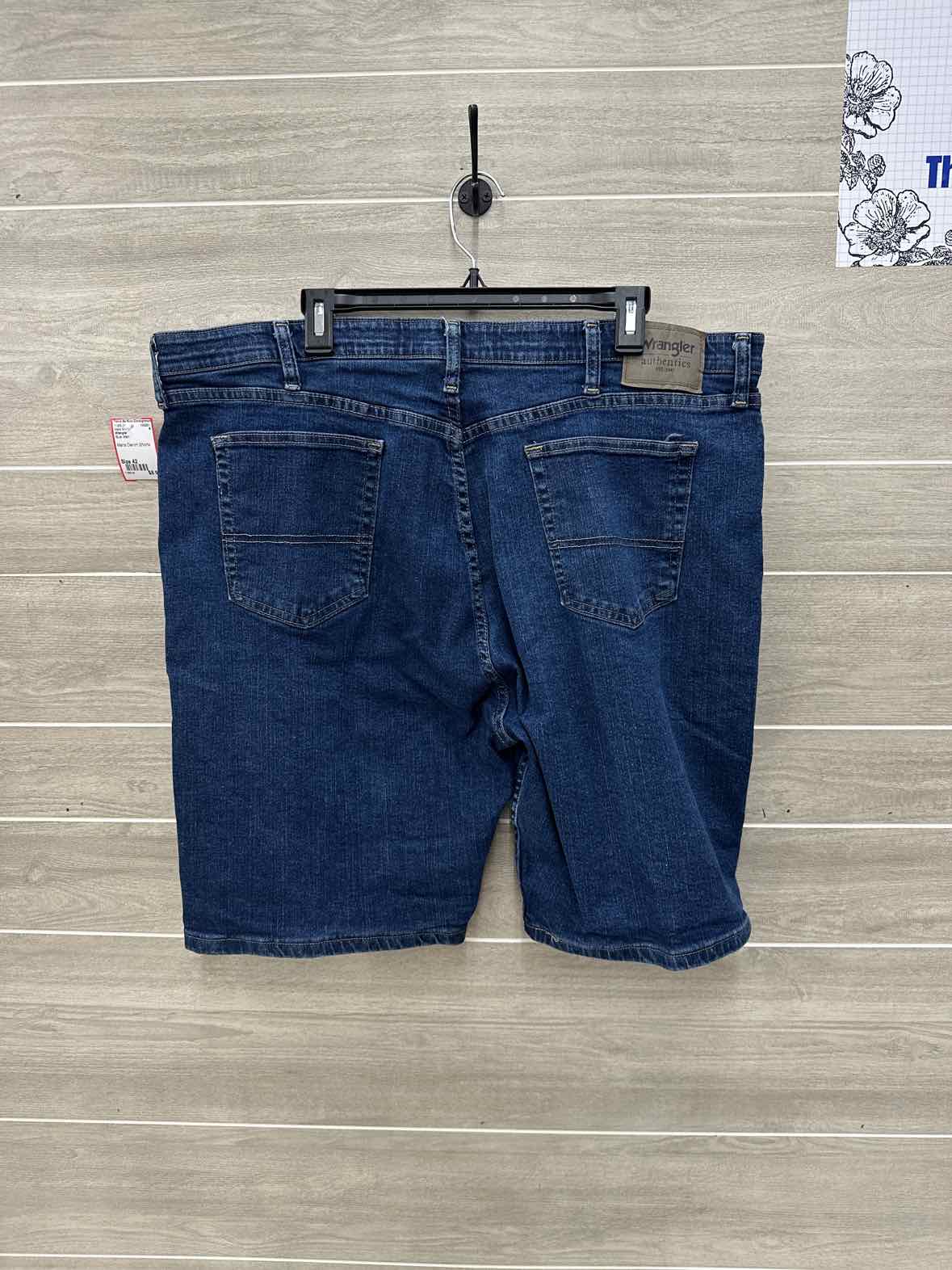 Wrangler Size 42 Men Mens Shorts