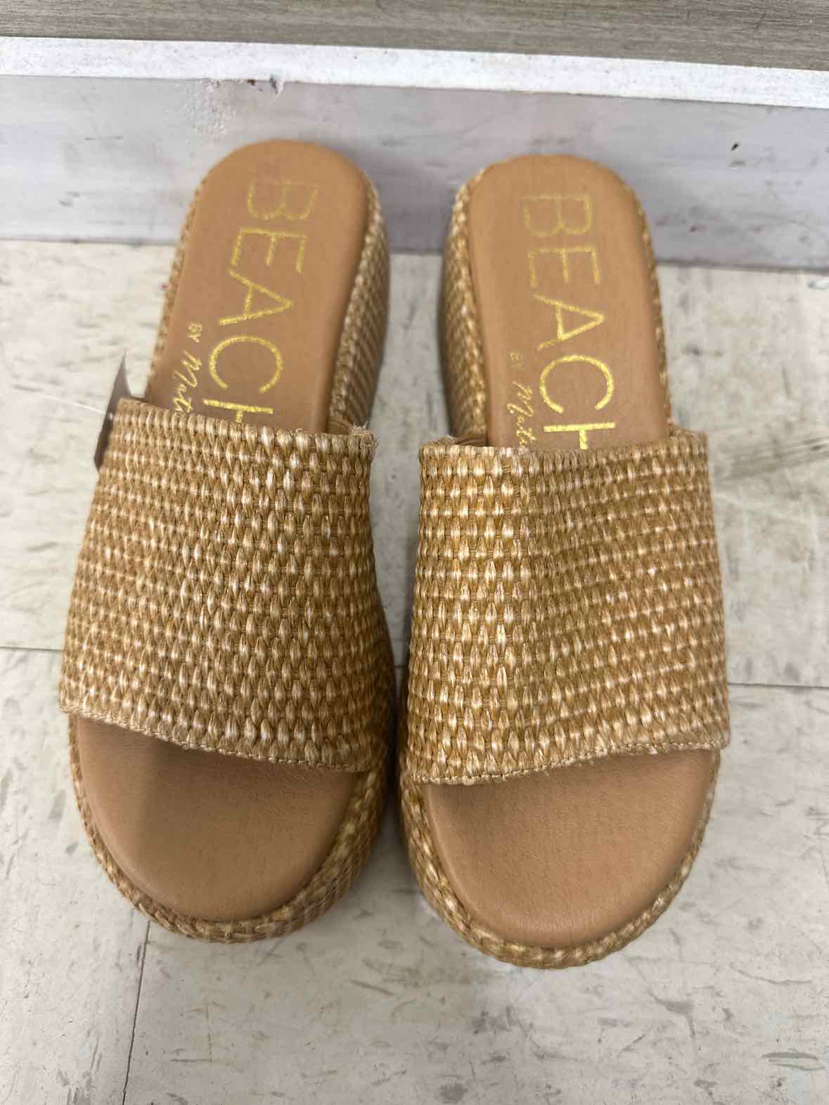 US Shoe Size 10 Tan Womens Sandals