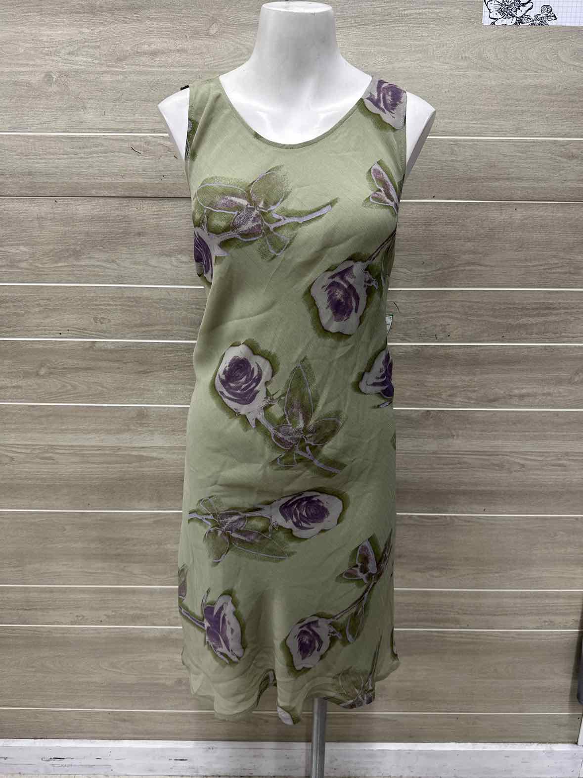 Wild Fable Size 10/12 Green Womens Dress