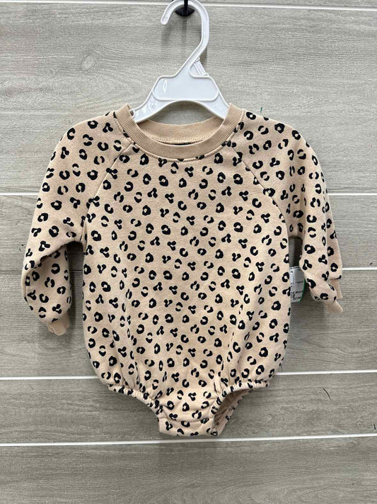Old Navy Infant 12/18 Months Onsie