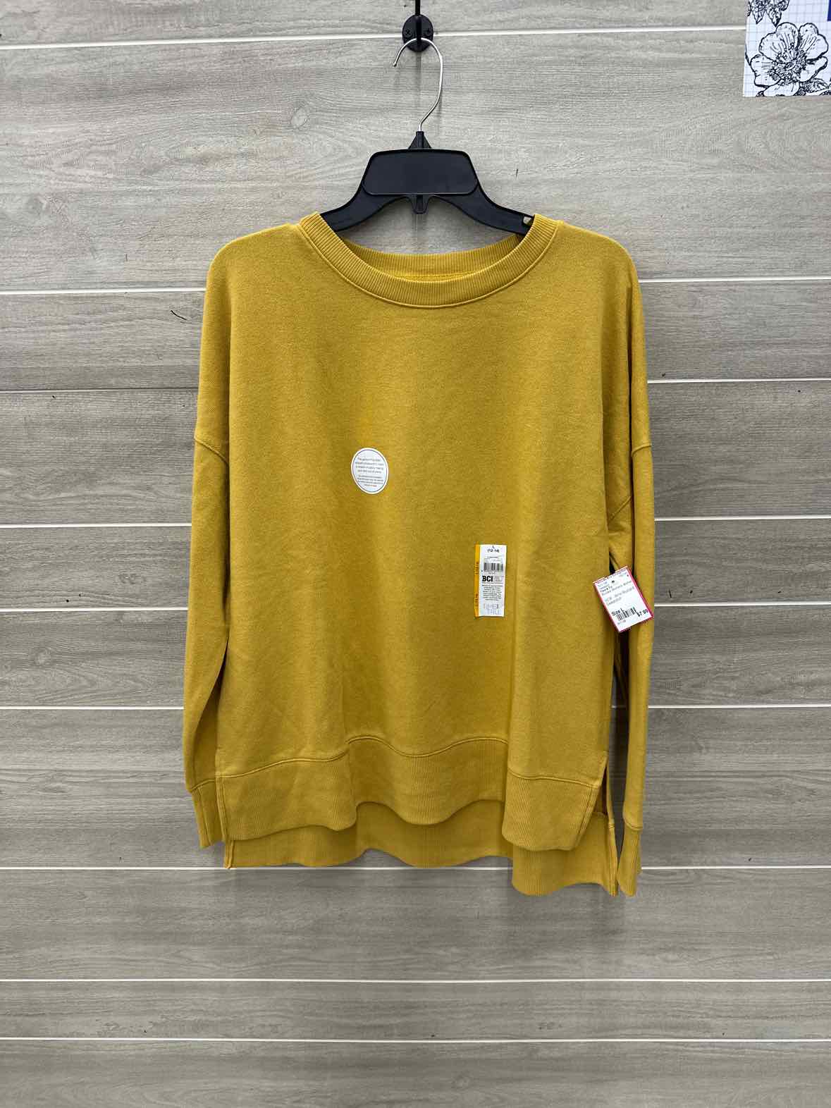 Time & Tru Size L Mustard Womens Sweatshirt