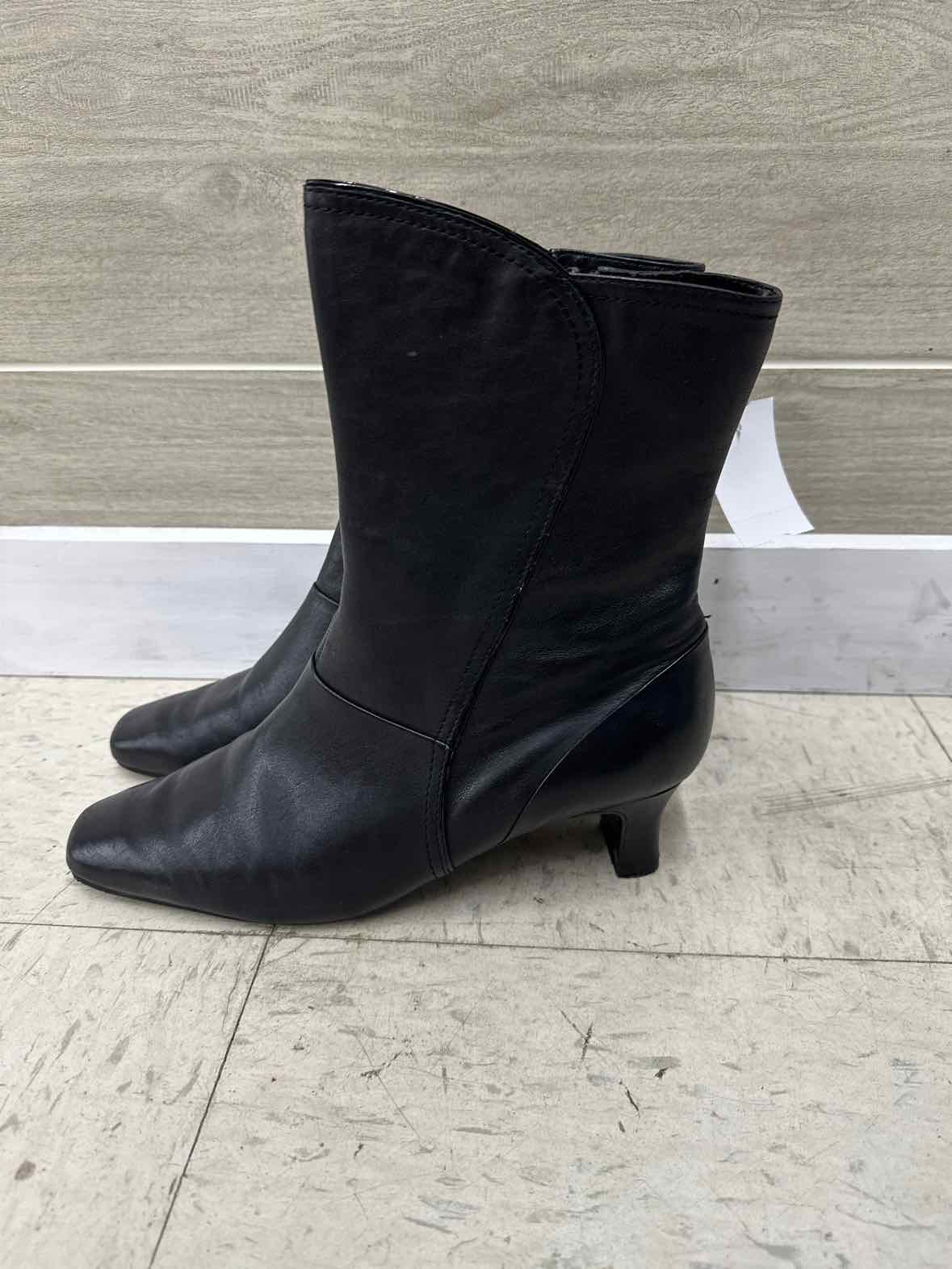 Easy Spirit US Shoe Size 8.5W Black Womens Boots