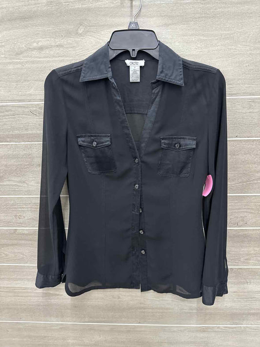 Cache Size XS Black Womens Shirt