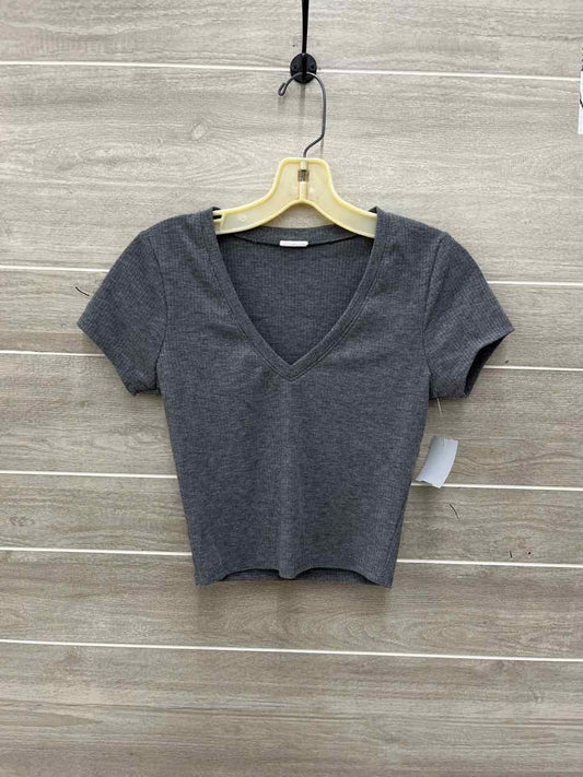 Gray Junior Size Small Shirt