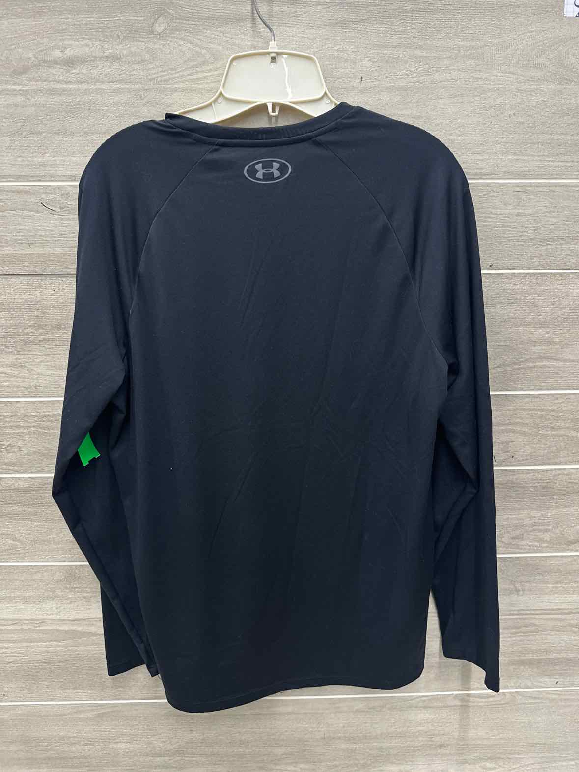Under Armour Size M Men Mens Shirt