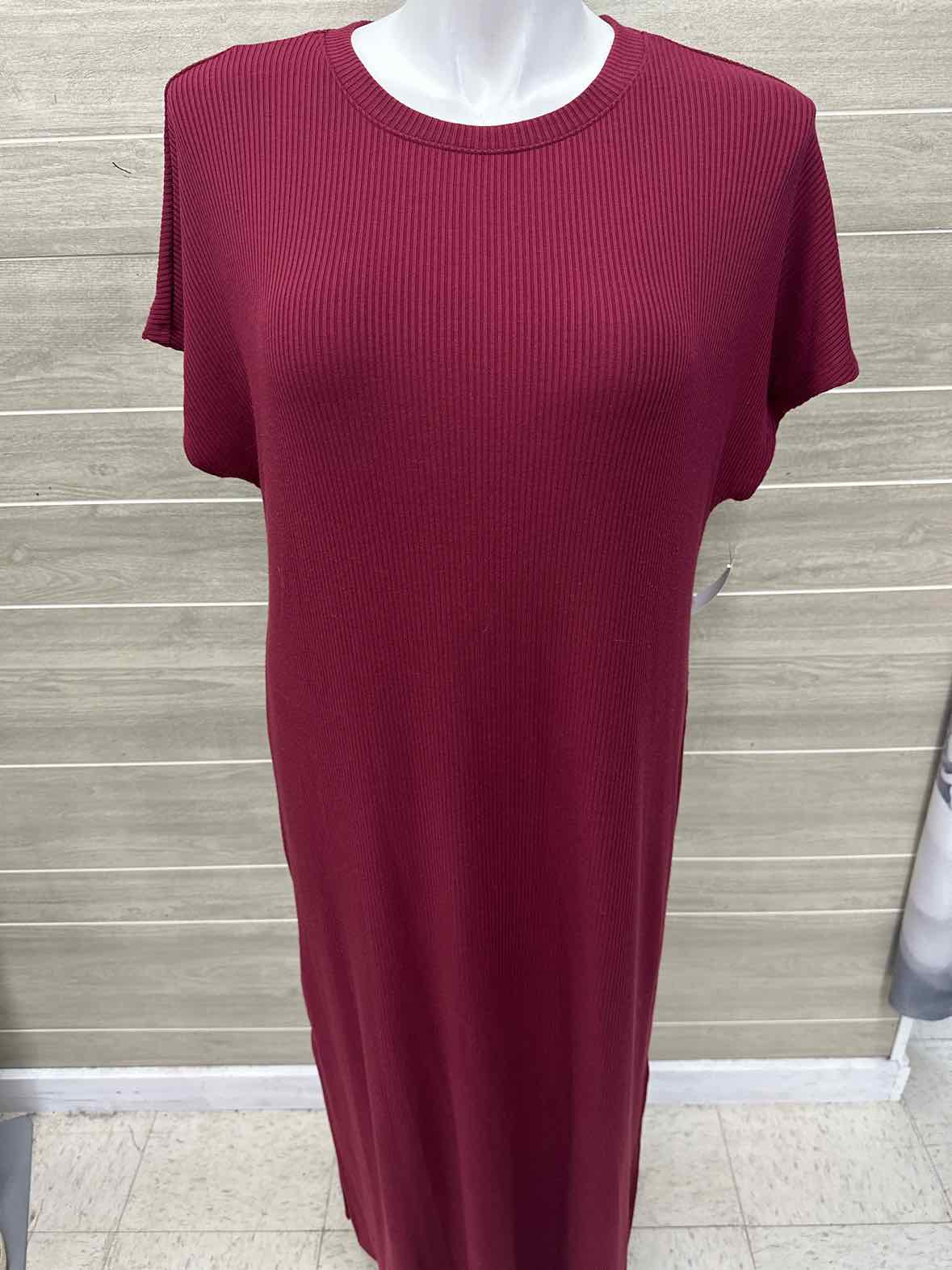 Time & Tru Size 16/18 Burgundy Womens Dress