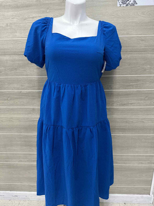 Davi & Dani Size 10 Blue Womens Dress