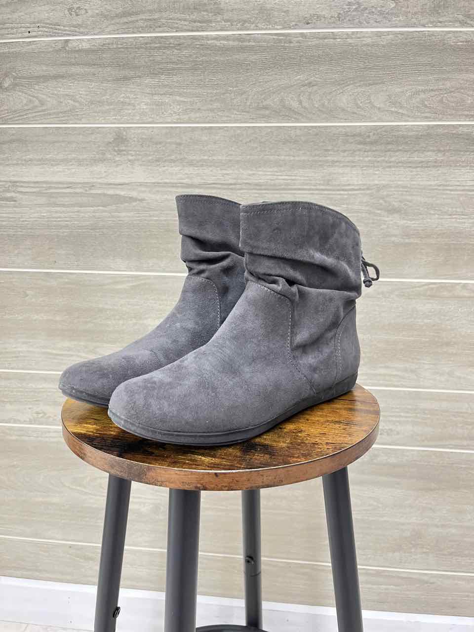 Arizona US Shoe Size 9.5 Gray Womens Boots