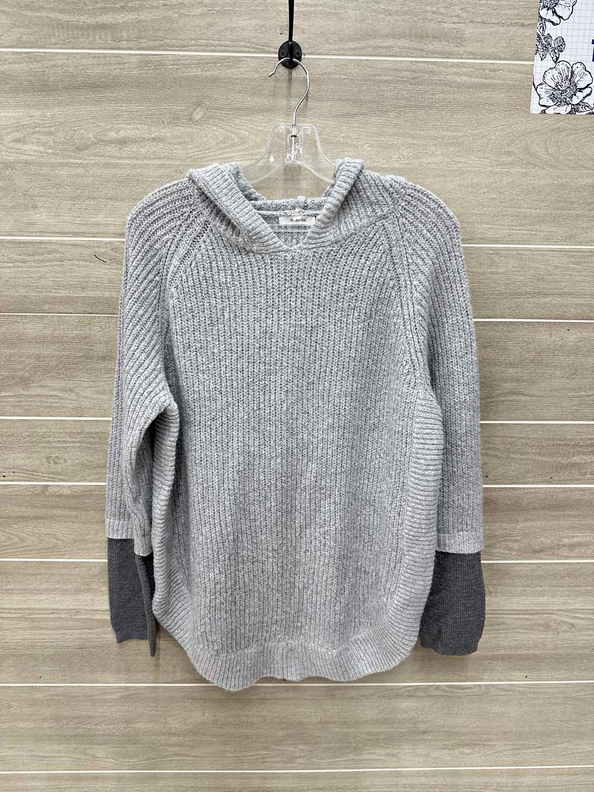 Maurices Size L Gray Womens Sweater