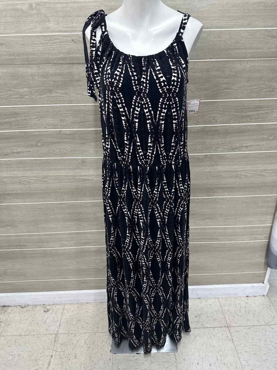 Mark. Size 10 Black Womens Dress