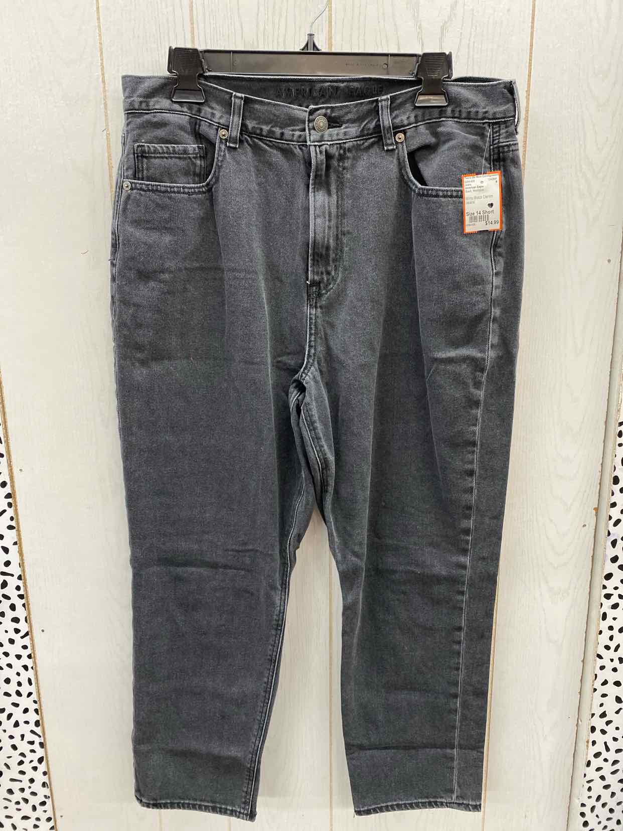 American Eagle Black Womens Size 14 Short Jeans