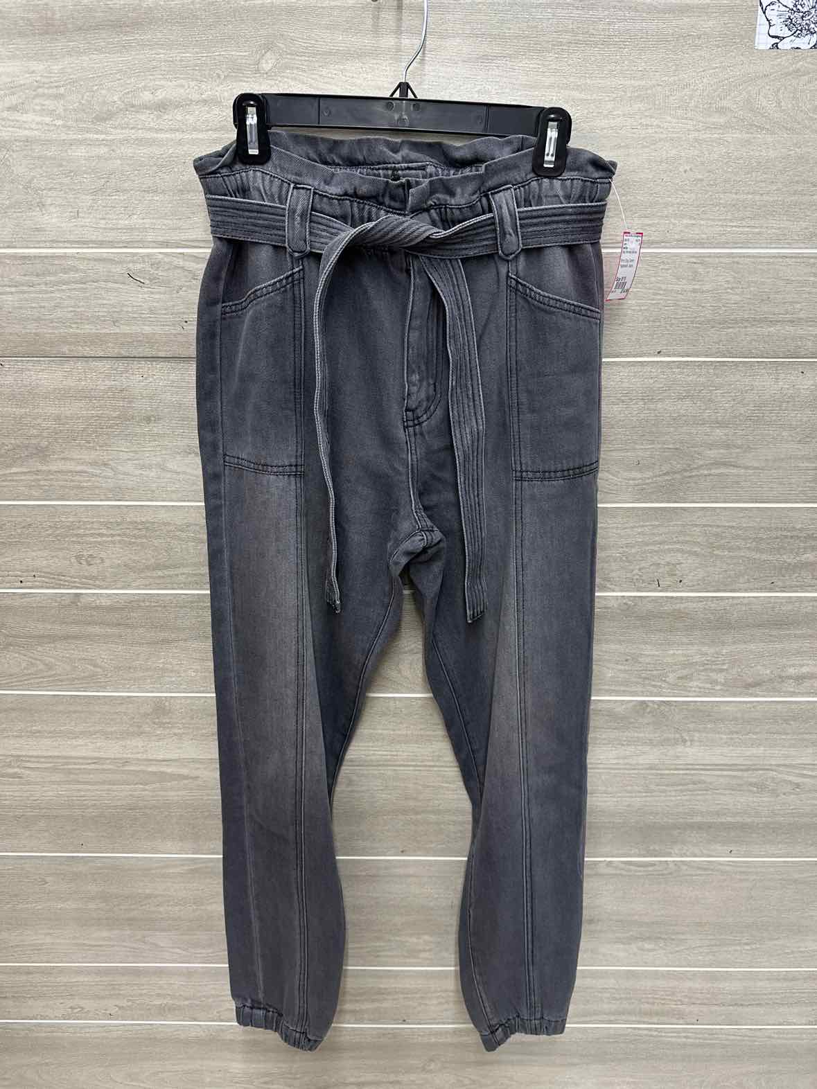 KanCan Size 8/10 Gray Womens Jeans