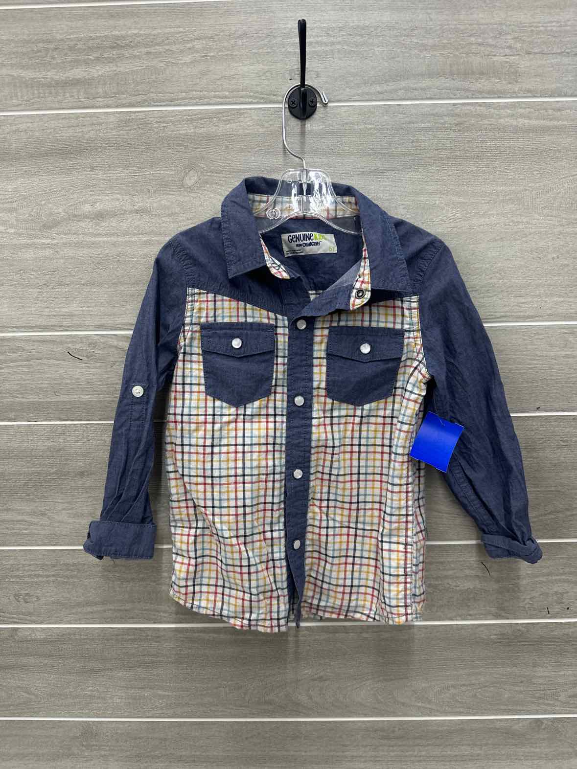 Osh Kosh Boys Size 5T Shirt