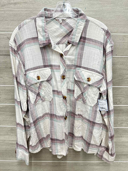 Maurices Size XL Cream Womens Shirt