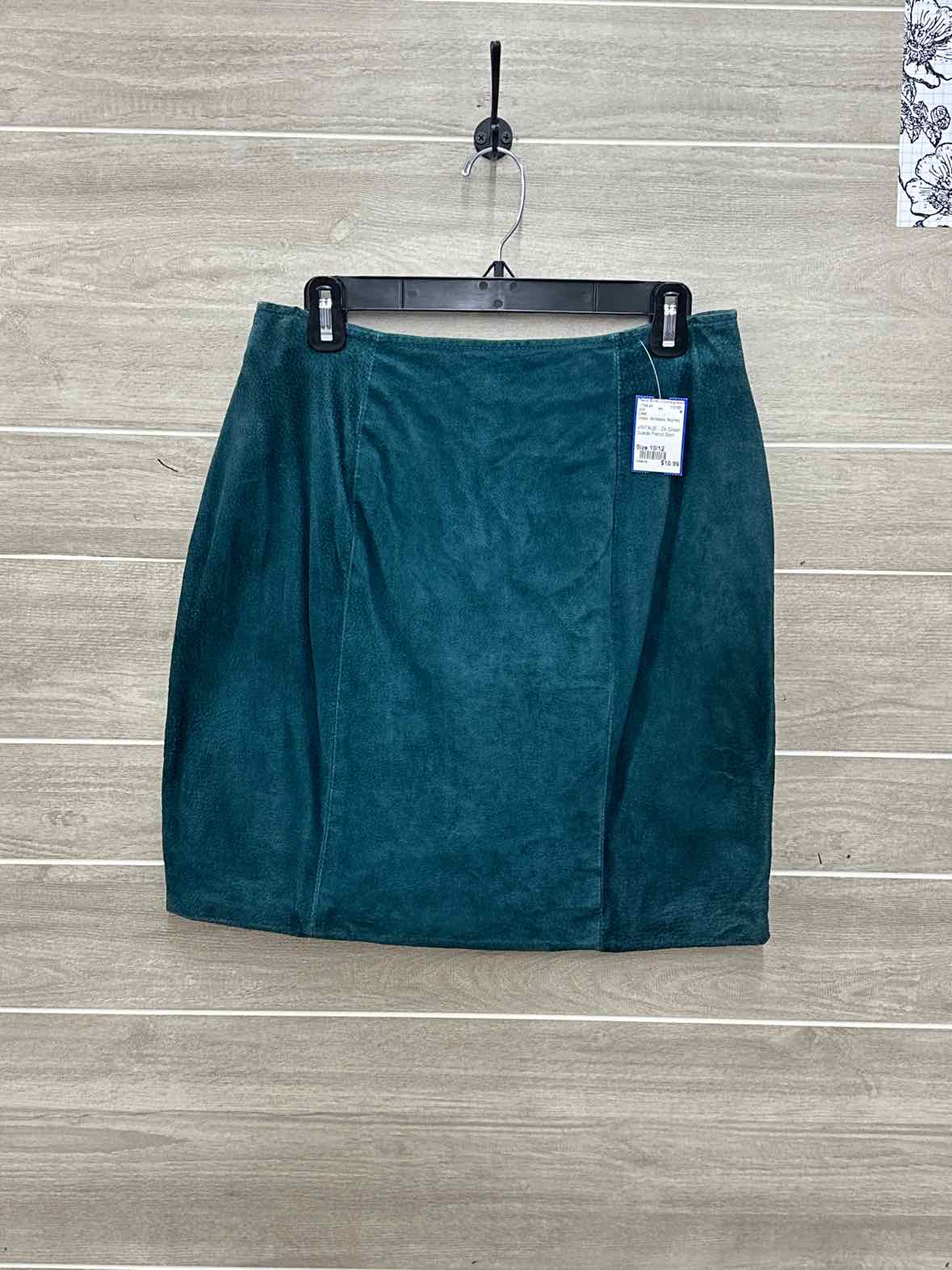 CHIA Size 10/12 Green Womens Skirt