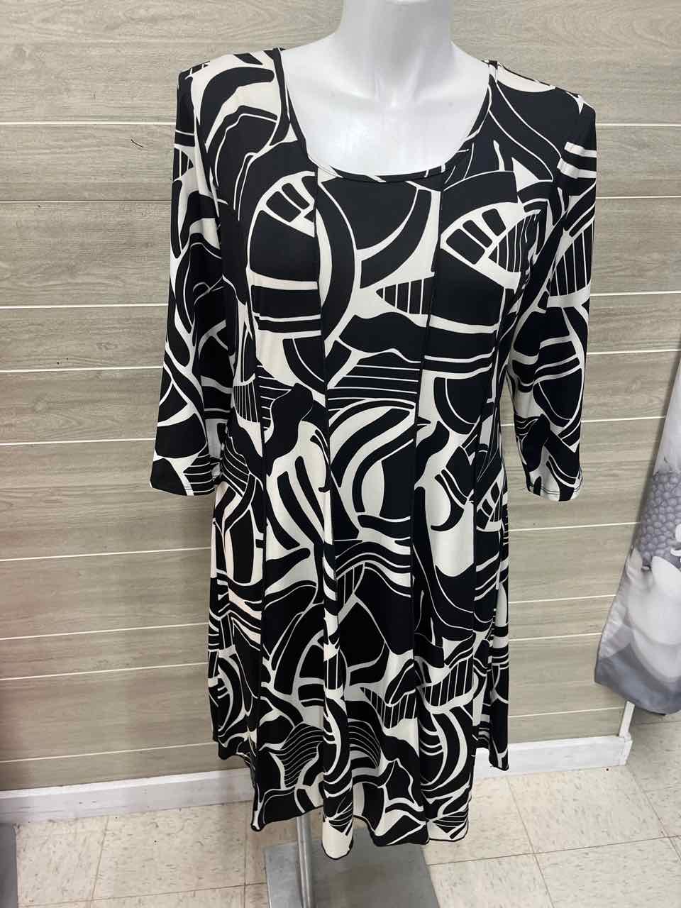 Sami & Jo Size 2X Black Plus Dress