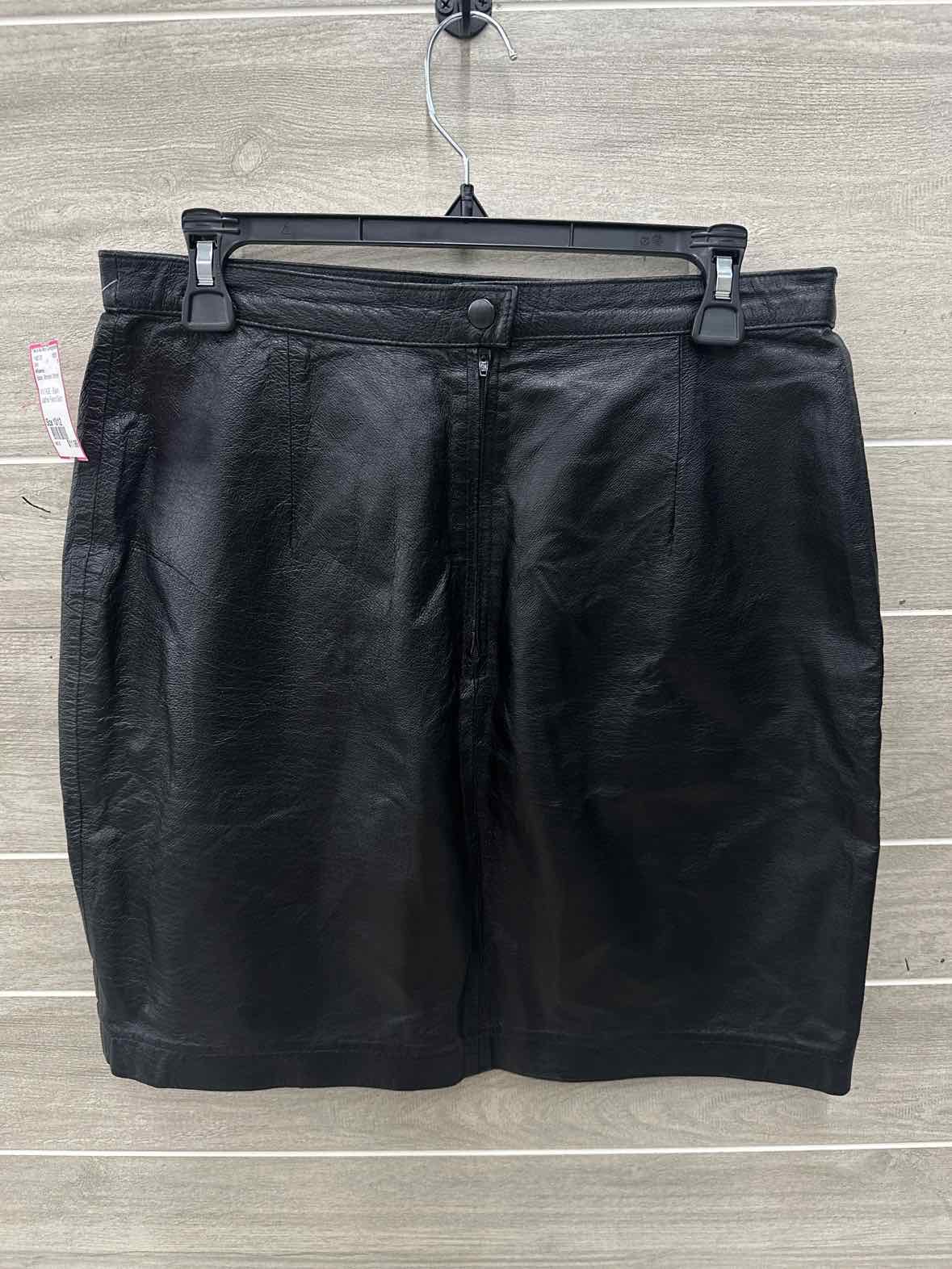Wilsons Size 10/12 Black Womens Skirt