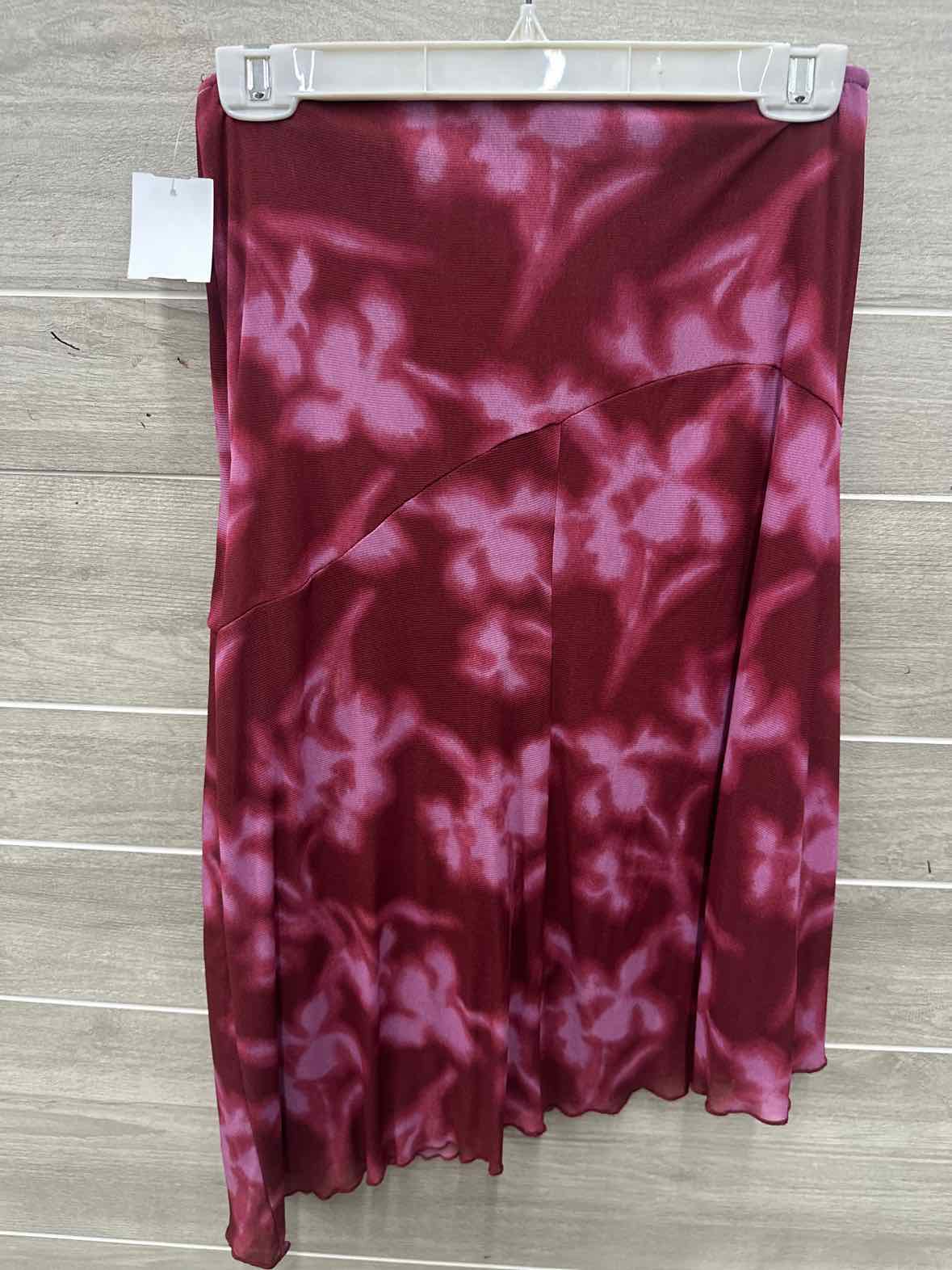 Wild Fable Size 6 Burgundy Womens Skirt