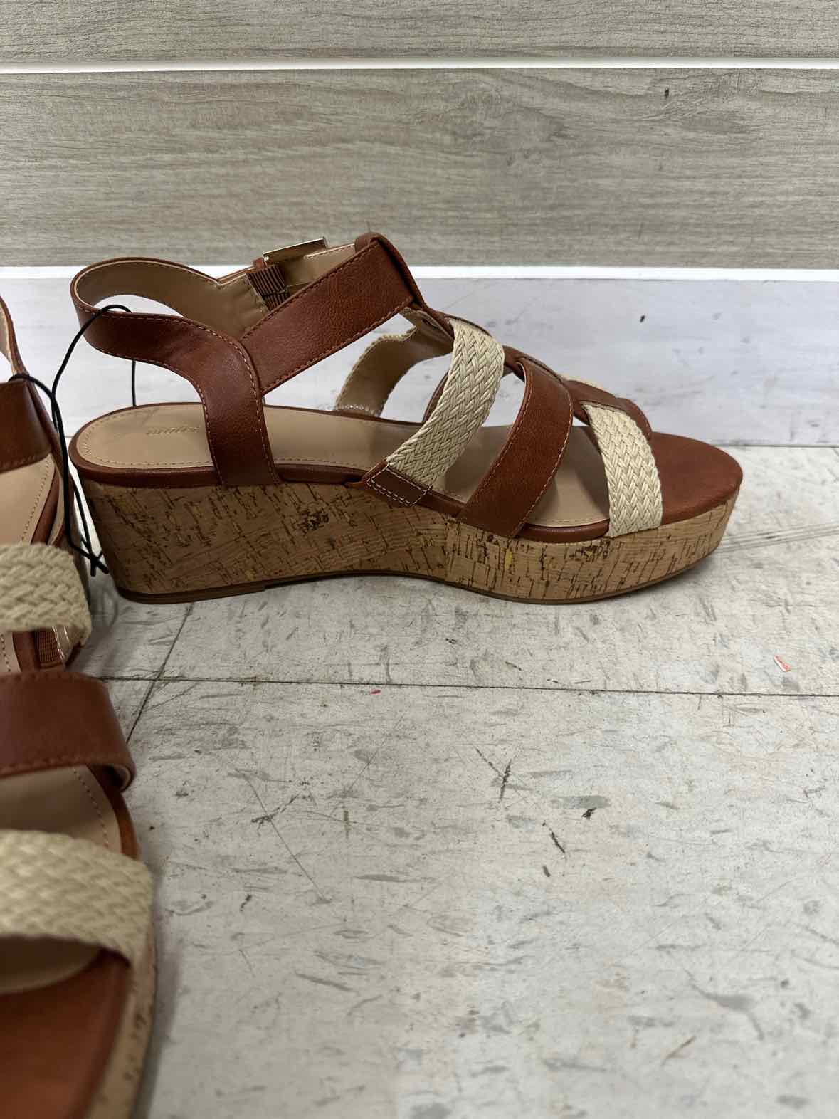 US Shoe Size 9 Brown Womens Sandals